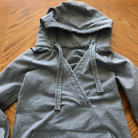 Lululemon Heavyweight Pullover Hoodie - Picture 3 of 10